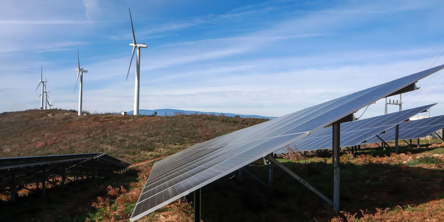 Energia solar bateu recorde e 77% do consumo de eletricidade veio das renováveis